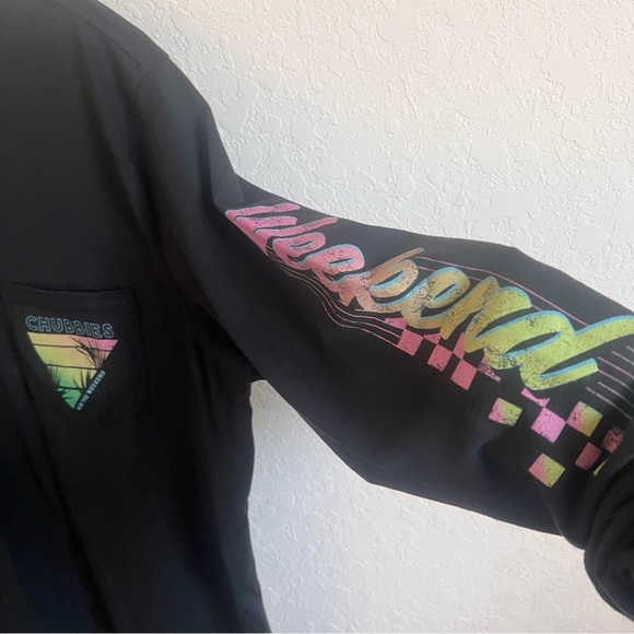 Chubbies “The Weekend has Arrived” Large Black Long Sleeve Shirt - Picture 3 of 5